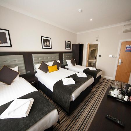 St George'S Inn Victoria London Room photo